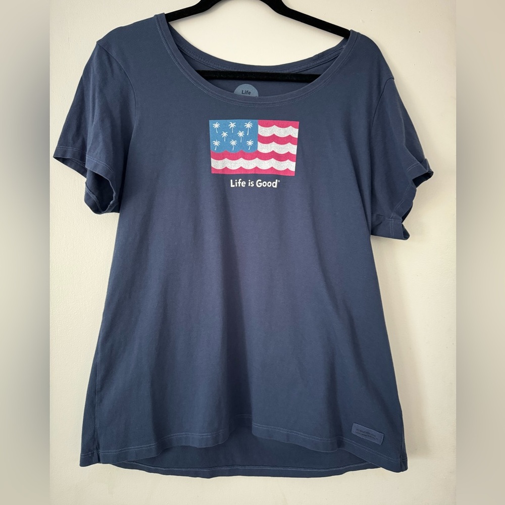 Life is Good women’s T shirt, size large